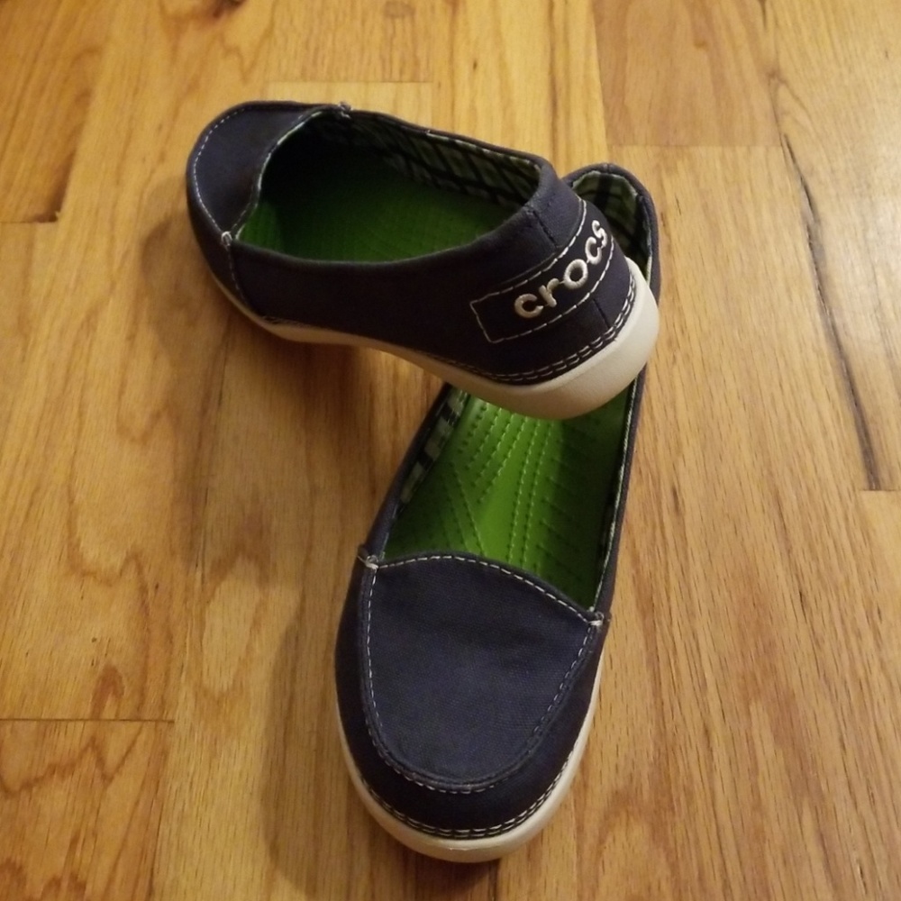 Crocs blue loafers NWOT